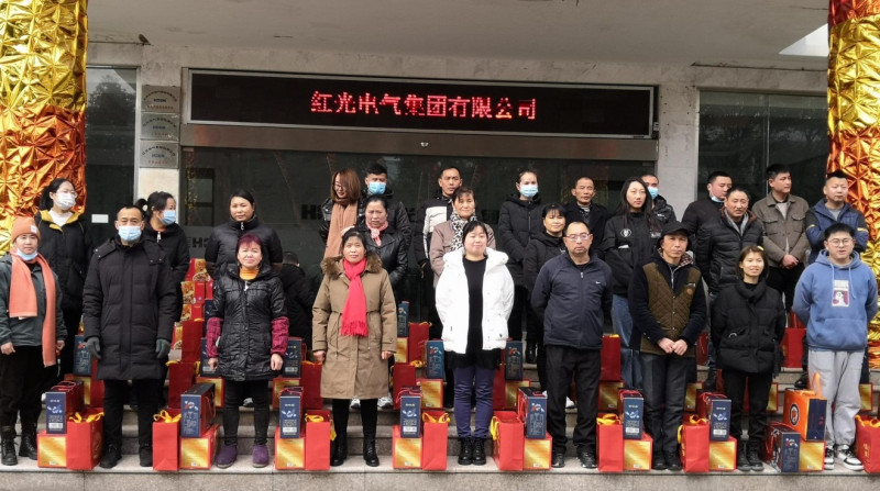 工会慰问送温暖，，，，浓浓眷注显真情